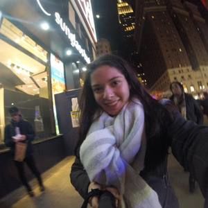 Meet your Posher, Gabriela